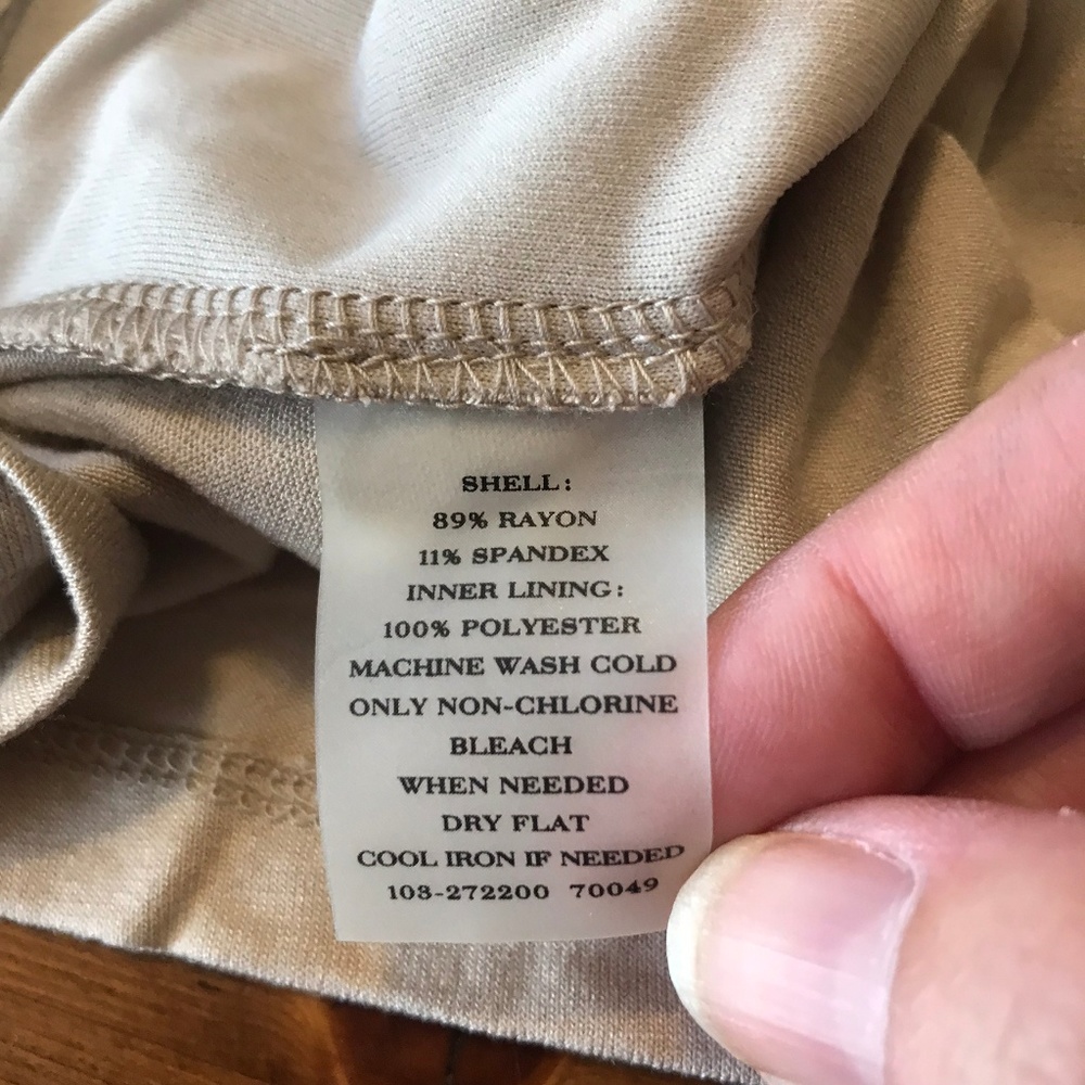 Ann Taylor Petite Faux Wrap Top 3/4 Sleeve Rayon M - Picture 5 of 5